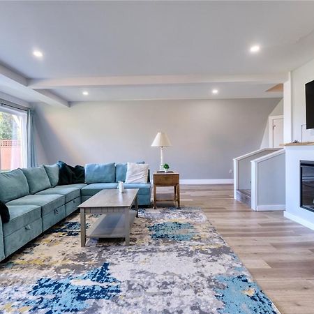 Newly Remodeled 2Bd Room A Frame Cottage Point Roberts Екстериор снимка