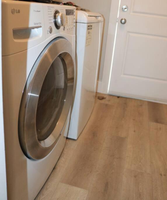 Newly Remodeled 2Bd Room A Frame Cottage Point Roberts Екстериор снимка